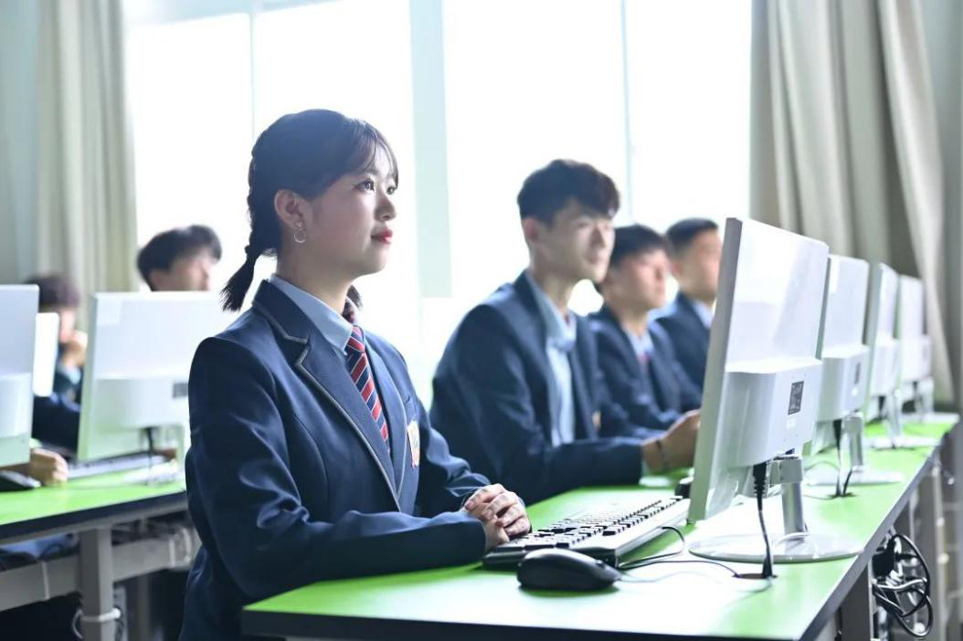 學(xué)籍注冊(cè)通道已開(kāi)啟 ，你準(zhǔn)備好了嗎？