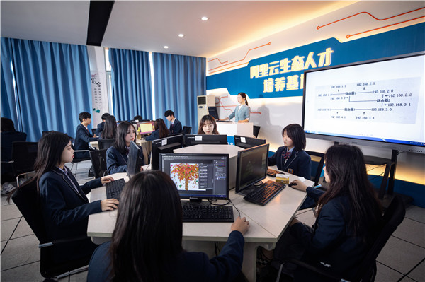 不要分數(shù)的全日制大專學校有哪些？